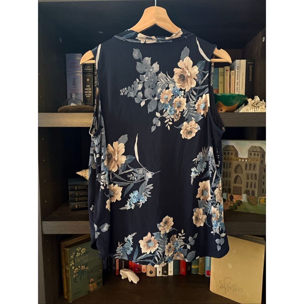 Beacon Alicia Pleat Detail Knit Sleeveless Floral Top In Navy Size Large Petite - Picture 2 of 4